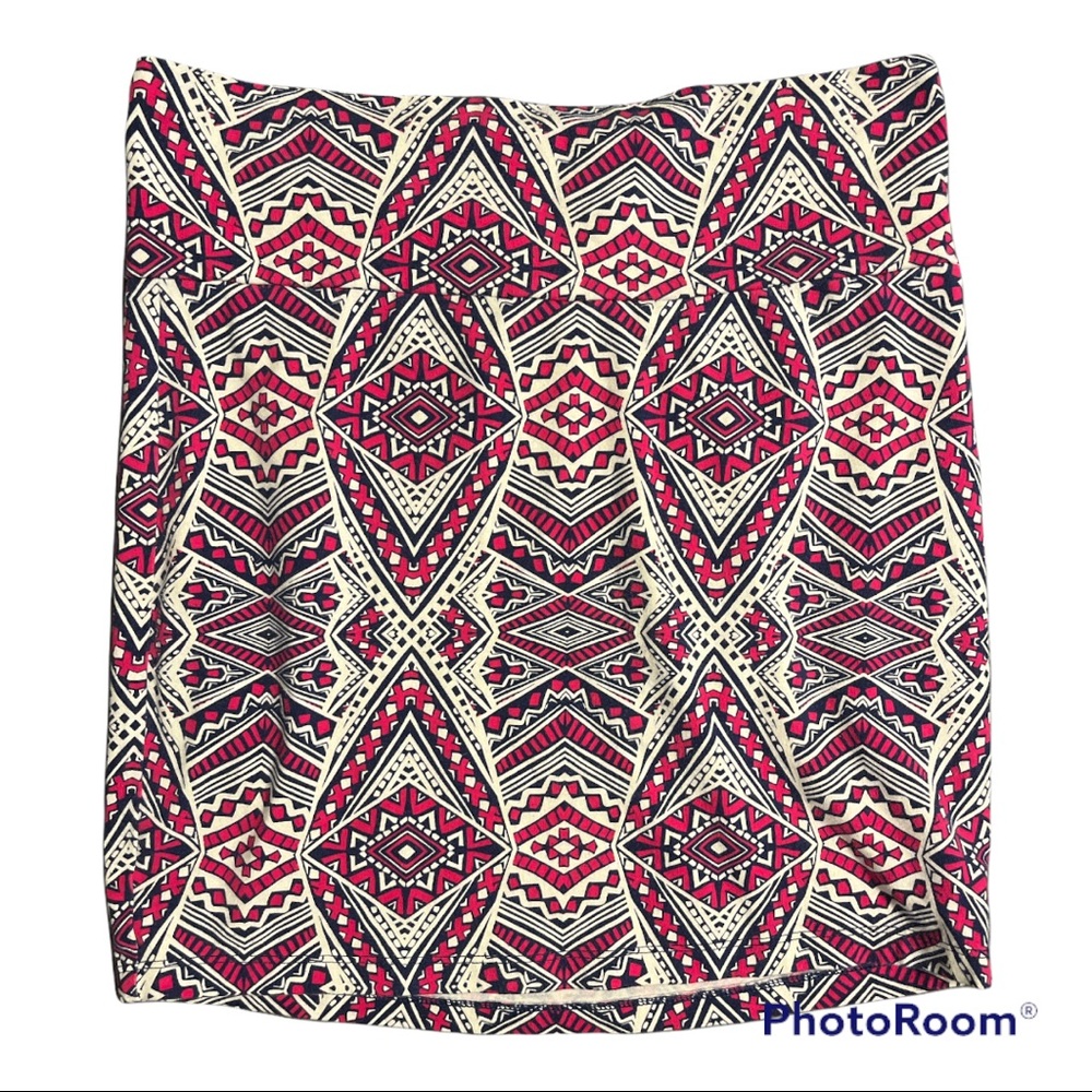 Charlotte Russe Printed Skirt (L)
